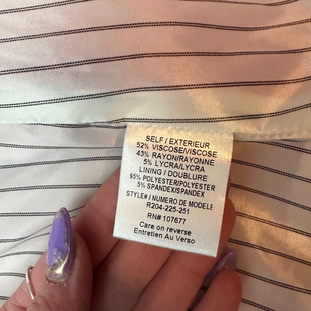 Alice and Olivia pink blazer - Picture 3 of 5